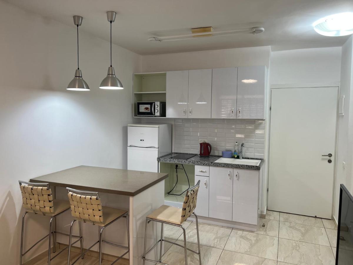 Apartments4You Dinara Bat Yam Dış mekan fotoğraf