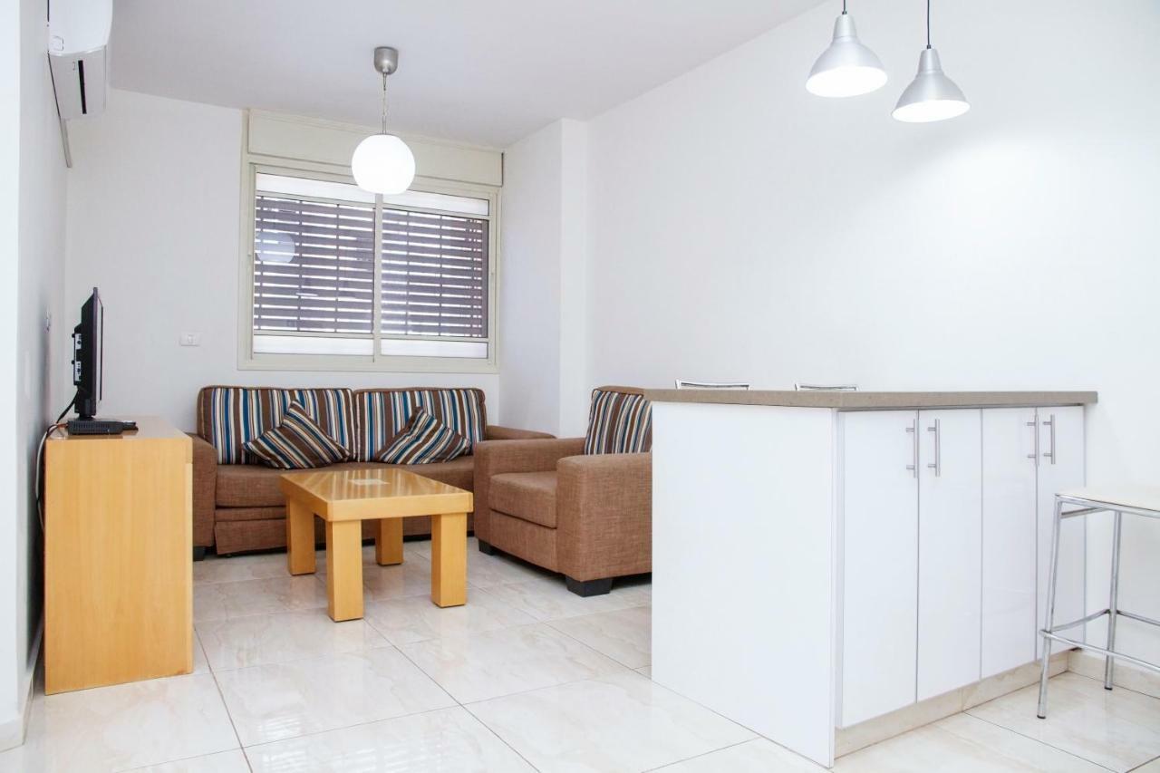 Apartments4You Dinara Bat Yam Dış mekan fotoğraf