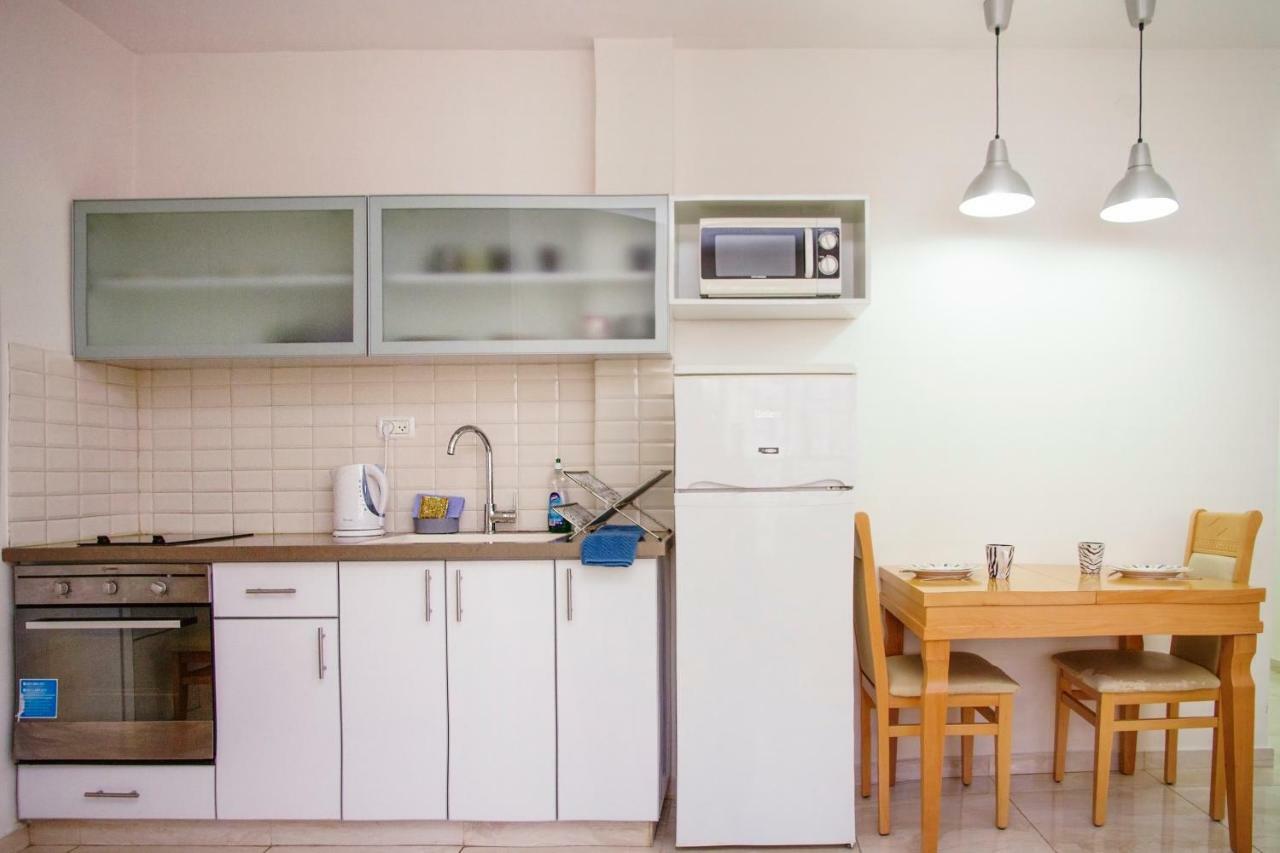 Apartments4You Dinara Bat Yam Dış mekan fotoğraf